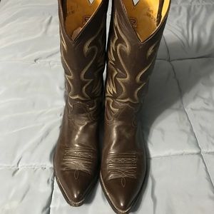 Nocona Boots